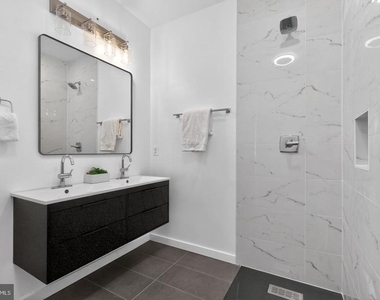 1515 C Street Ne - Photo Thumbnail 9