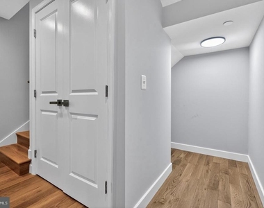 1515 C Street Ne - Photo Thumbnail 17