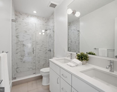 2234 11th Street Nw - Photo Thumbnail 8