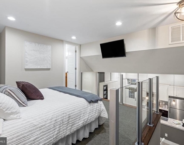 715 F Street Ne - Photo Thumbnail 9