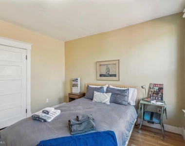 785 Fairmont Street Nw - Photo Thumbnail 10