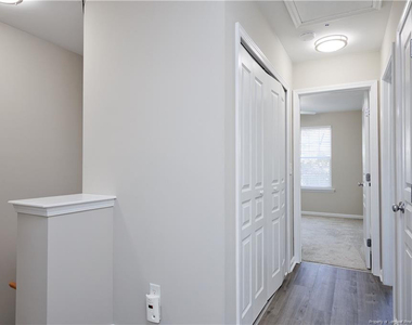512 Colwick Lane - Photo Thumbnail 15