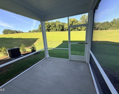 240 Snowfield Drive - Photo Thumbnail 21