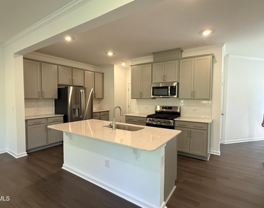 240 Snowfield Drive - Photo Thumbnail 3
