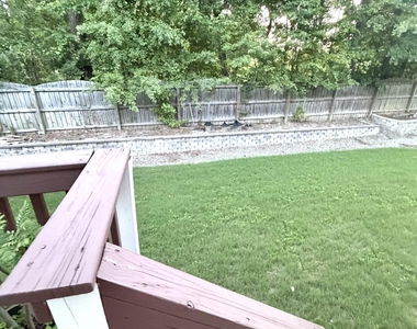 1065 Diamond Dove Lane - Photo Thumbnail 17