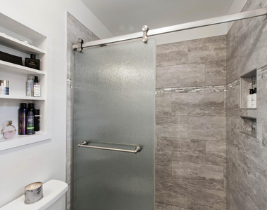 304 Latimer Road - Photo Thumbnail 16