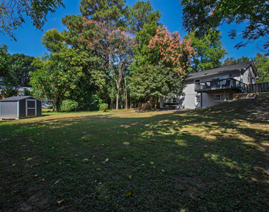 304 Latimer Road - Photo Thumbnail 38