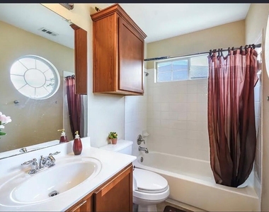 15504 Staked Plains Loop - Photo Thumbnail 22