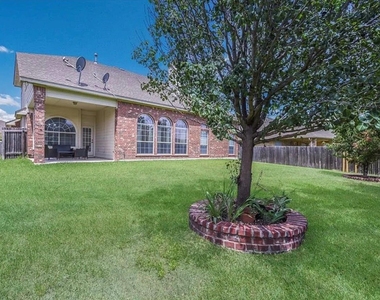 15504 Staked Plains Loop - Photo Thumbnail 28
