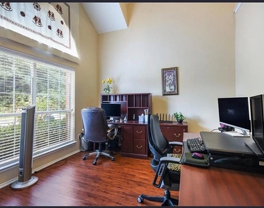 15504 Staked Plains Loop - Photo Thumbnail 26