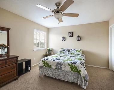 15504 Staked Plains Loop - Photo Thumbnail 23