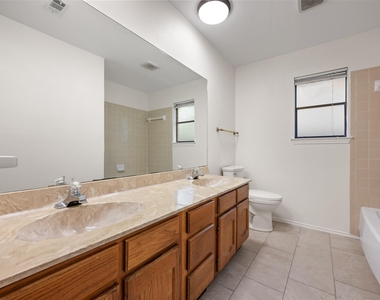 11464 Bristle Oak Trl - Photo Thumbnail 25