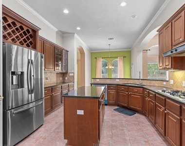 16004 Double Eagle Dr - Photo Thumbnail 14