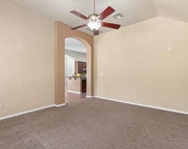 16004 Double Eagle Dr - Photo Thumbnail 16