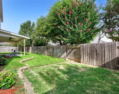 2302 Kristen Ln - Photo Thumbnail 24