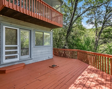 1626 Westlake Dr - Photo Thumbnail 14