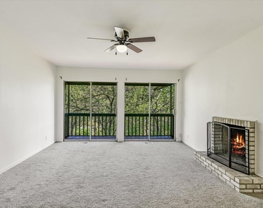1626 Westlake Dr - Photo Thumbnail 6