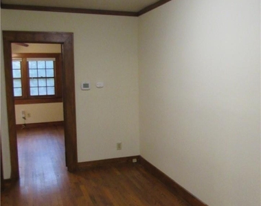 1101 C Maufrais St - Photo Thumbnail 5