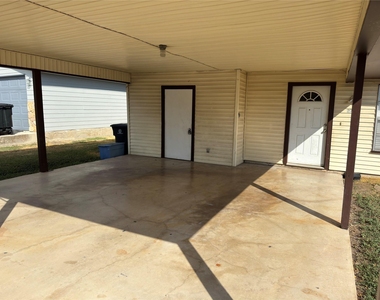 2745 Maple Tree Rd - Photo Thumbnail 4