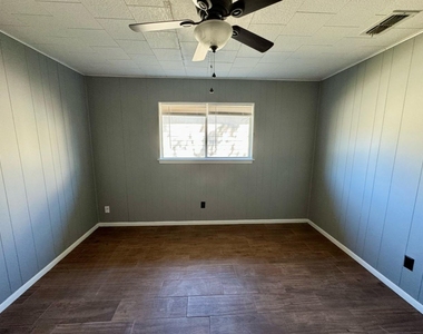 2745 Maple Tree Rd - Photo Thumbnail 15