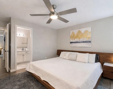 4159 Steck Ave - Photo Thumbnail 11