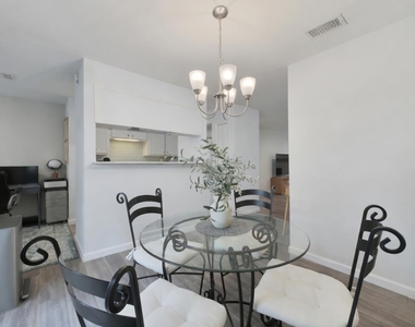 4159 Steck Ave - Photo Thumbnail 8