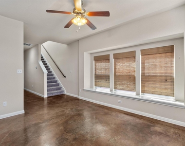 4606 Graceful Ln - Photo Thumbnail 11