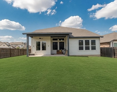6401 Velvet Leaf Ln - Photo Thumbnail 38