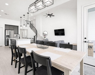 6401 Velvet Leaf Ln - Photo Thumbnail 21