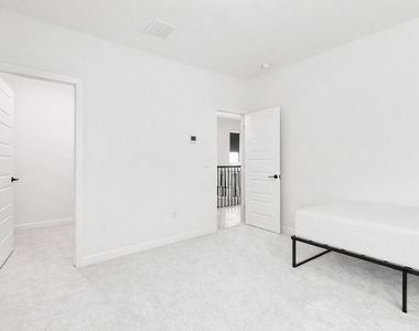6401 Velvet Leaf Ln - Photo Thumbnail 36