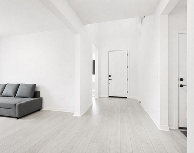 6401 Velvet Leaf Ln - Photo Thumbnail 8