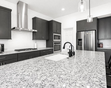6401 Velvet Leaf Ln - Photo Thumbnail 23