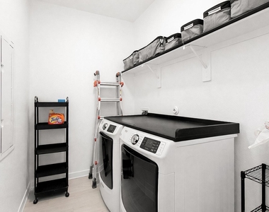 6401 Velvet Leaf Ln - Photo Thumbnail 11