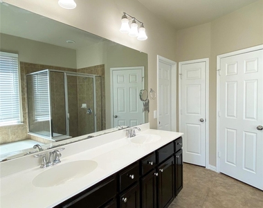 2009 Mary Ella Dr - Photo Thumbnail 17