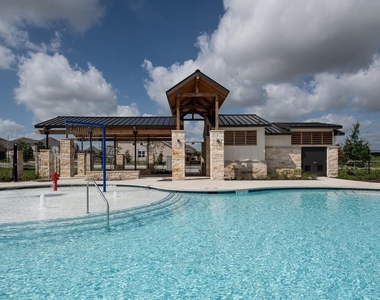 19400 Caymus Dr - Photo Thumbnail 25