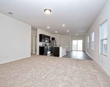 19400 Caymus Dr - Photo Thumbnail 10