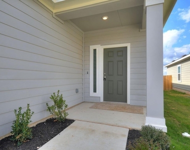 19400 Caymus Dr - Photo Thumbnail 4