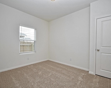 19400 Caymus Dr - Photo Thumbnail 18