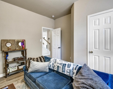 1720 Lynnville Trl - Photo Thumbnail 19