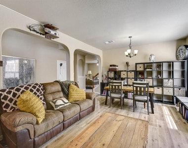 1720 Lynnville Trl - Photo Thumbnail 7