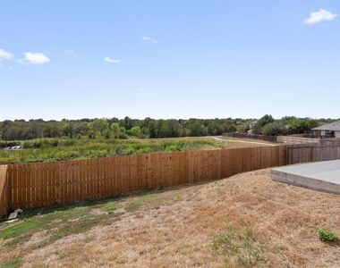 9009 Southwick Dr - Photo Thumbnail 27