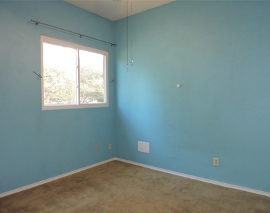 12609 Deer Falls Dr - Photo Thumbnail 21
