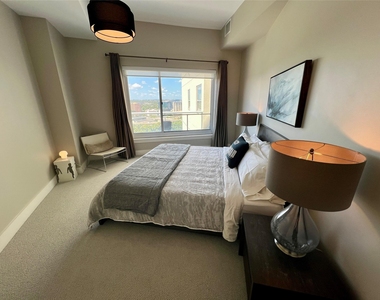 603 Davis St - Photo Thumbnail 8