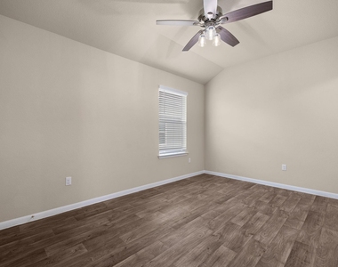 210 Garcitas Creek Ln - Photo Thumbnail 12
