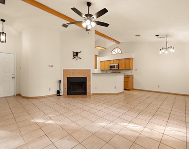 1604 Texas Oak Way - Photo Thumbnail 3
