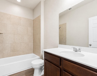 121 Guemal Rd - Photo Thumbnail 10