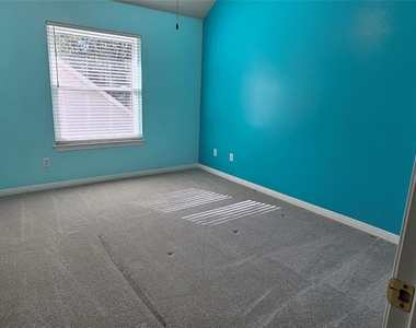 9540 Aire Libre Dr - Photo Thumbnail 30