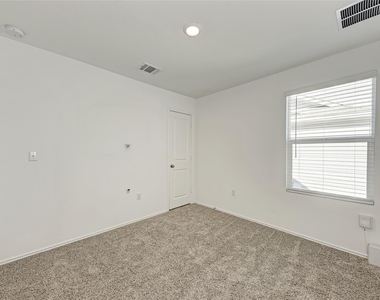 12112 Scarlet Sleeve Way - Photo Thumbnail 18