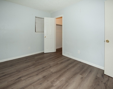 7303 Grand Canyon Drive Rd - Photo Thumbnail 1