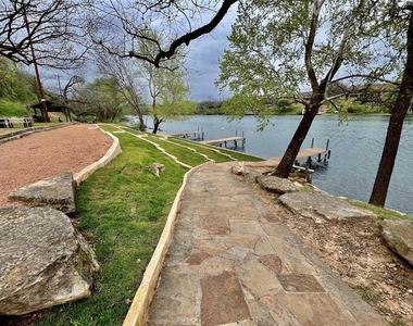 14541 Hunters Pass - Photo Thumbnail 30
